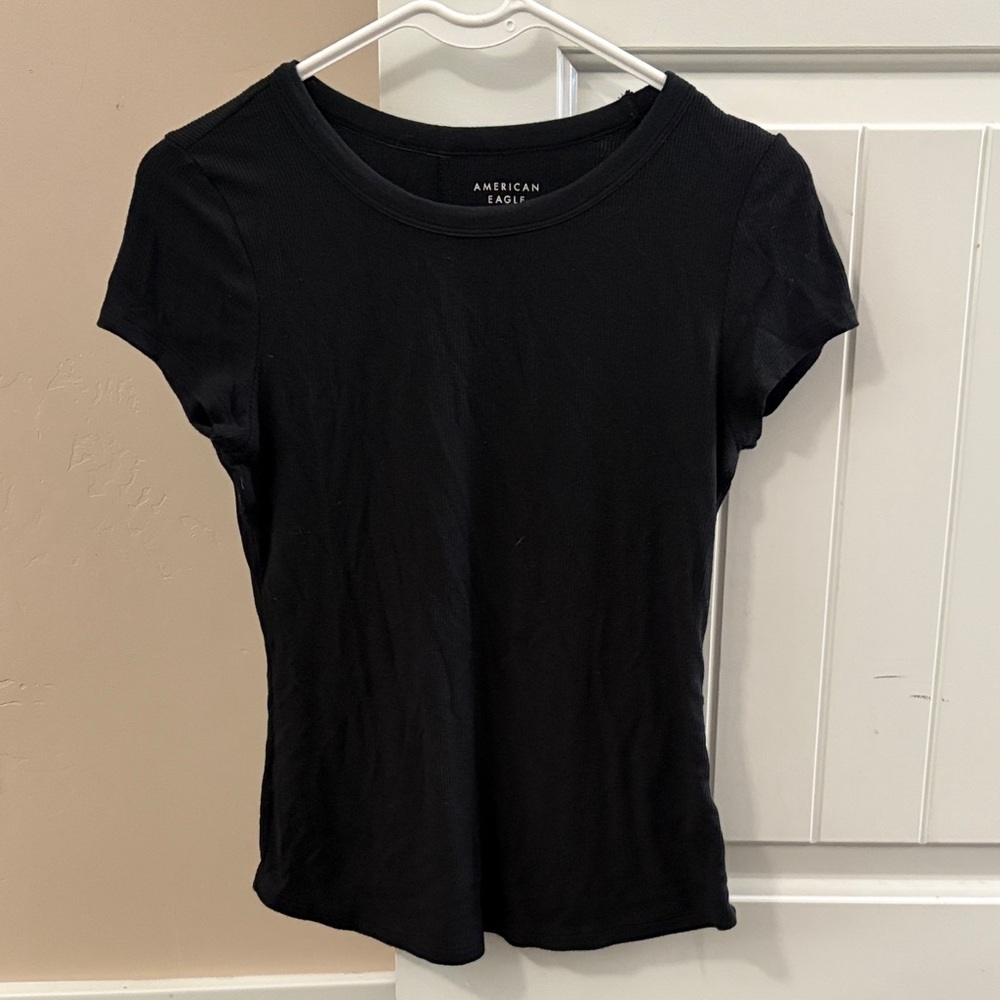 American Eagle Outfitters Classic Black Short Sleeve Tee